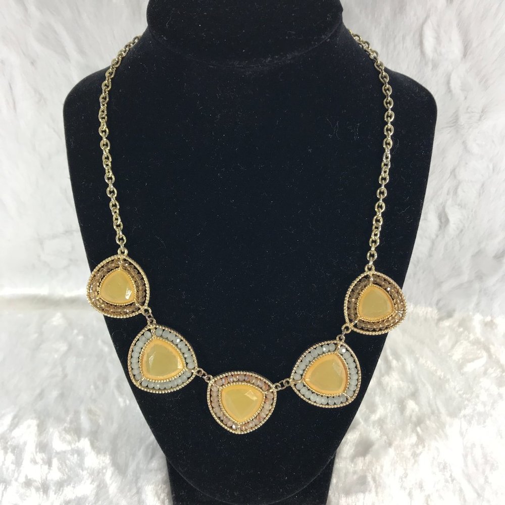Geometric unique statement necklace Gold tones - Picture 2 of 5